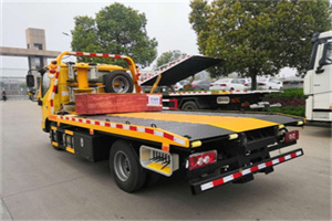 新泰道路救援拖车报价