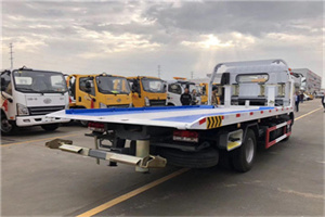 新泰汽车救援补胎